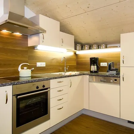 Marienberg Aparthotel 4*